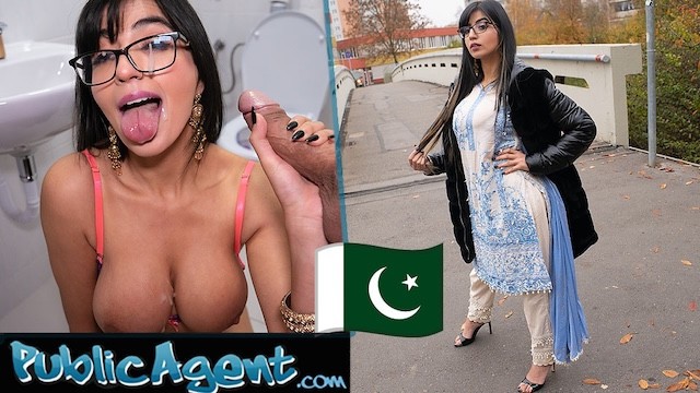 Boldog pakisztáni lány szeretkezik egy idegennel nyilvános wc-ben