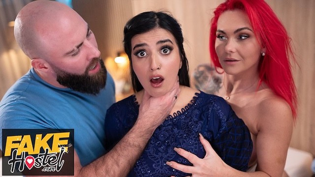 Szégyenlős pakisztáni nőci felébred szexuálisan egy édeshármasban perverz brit párral