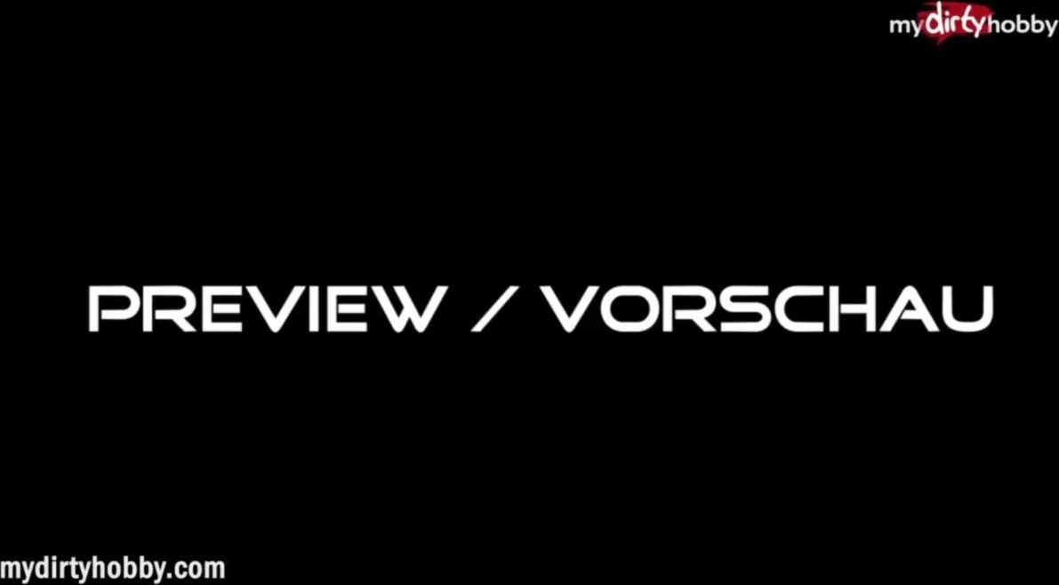 Világos Szőke fiatal maca sztrapkóban pattan a faszra kint a castingon